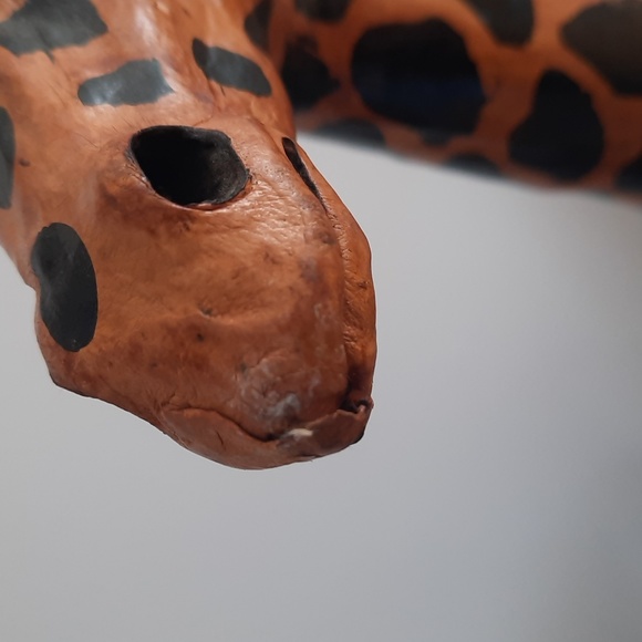 Giraffe statue - Picture 2 of 5